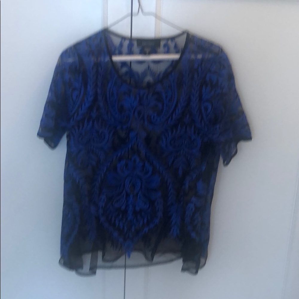 Karen Kane blue and black top